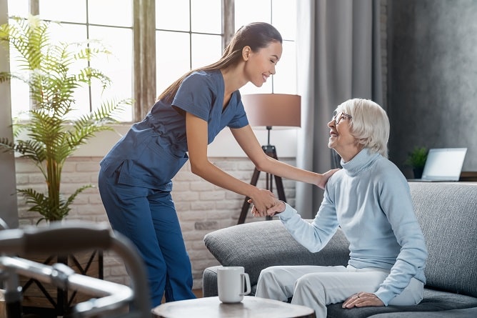 senior-care-hospital-to-home-transition-guide